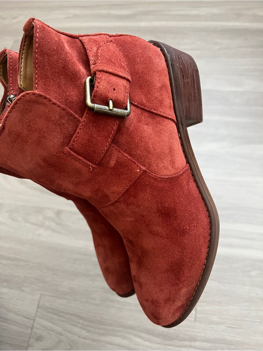 Comfortiva Rust Red Leather Suede Ankle Boots Buckle Booties Size 8M - Picture 9 of 11